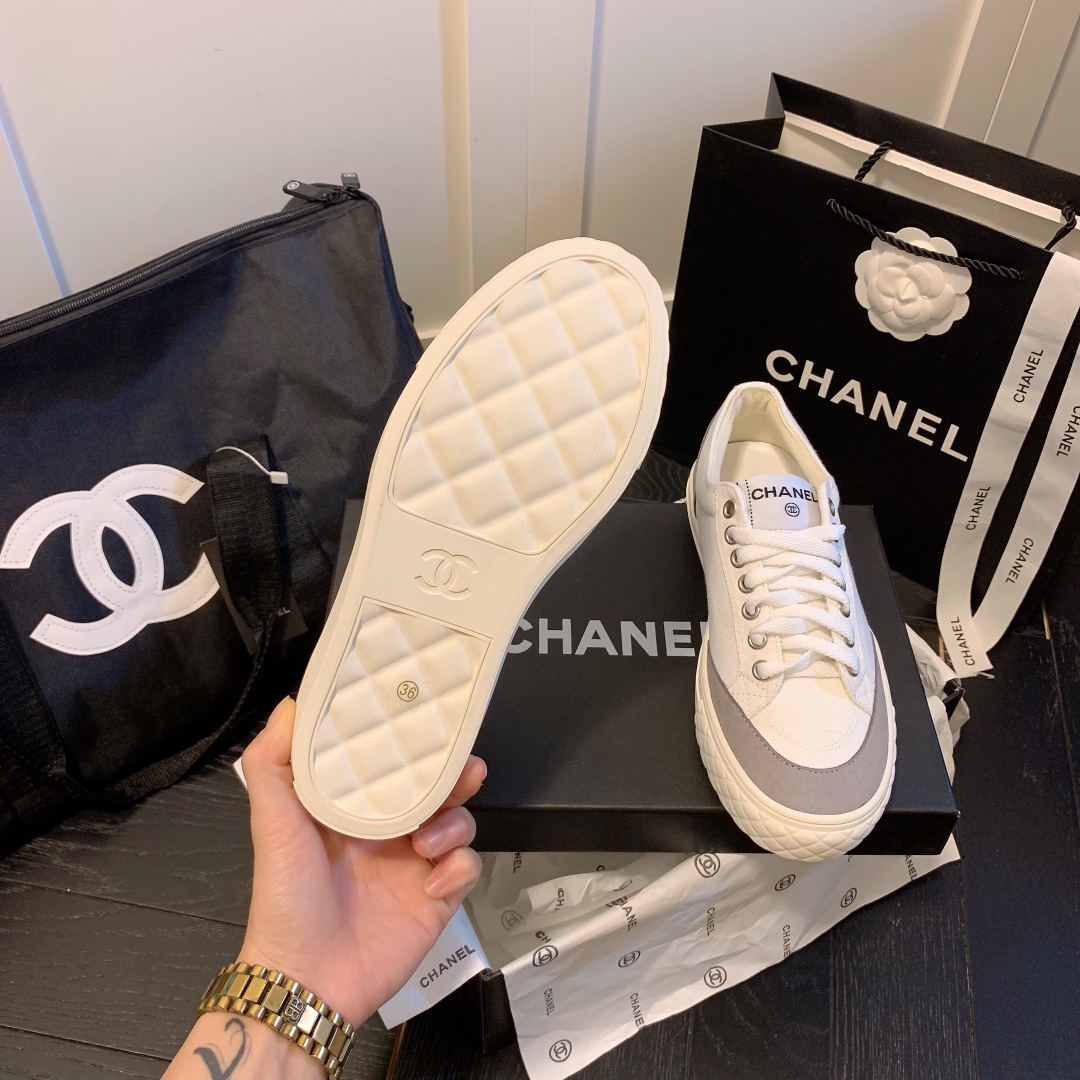 C style Vintage retro sneakers casual shoes-Luxeon