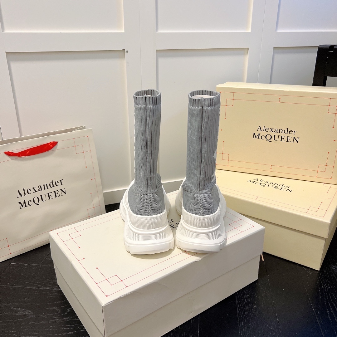 Alexander McQueen women sneakers sock boots-Luxeon