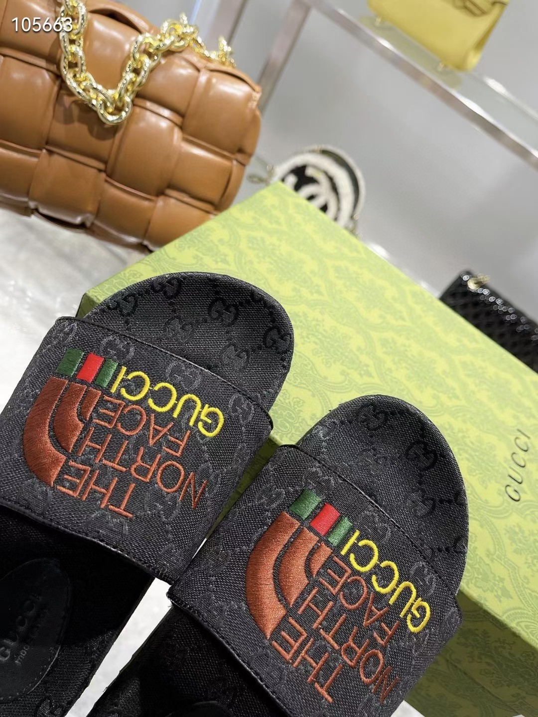 G style pop jacquard summer flat slippers-Luxeon