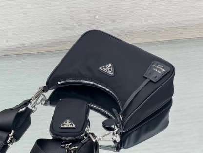 PRA Nylon shoulder bag-Luxeon