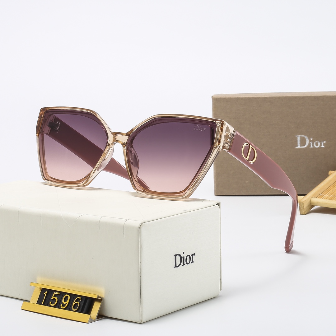 D style Women's Fashion Vintage Sunglasses-Luxeon
