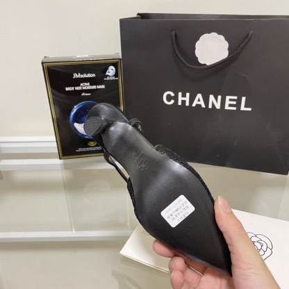 C style Vintage double-C sandals-Luxeon