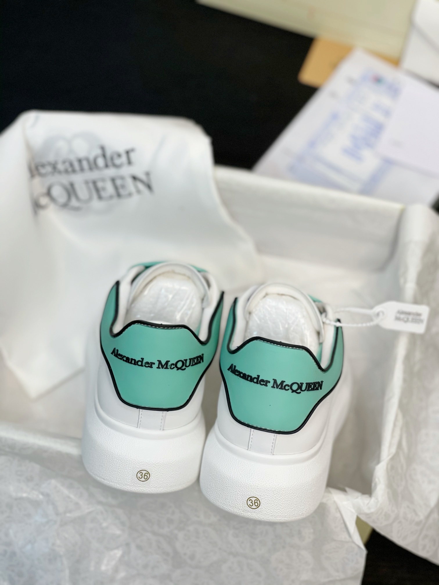 Alexander Mc QUEEN  women sneakers casual shoes-Luxeon