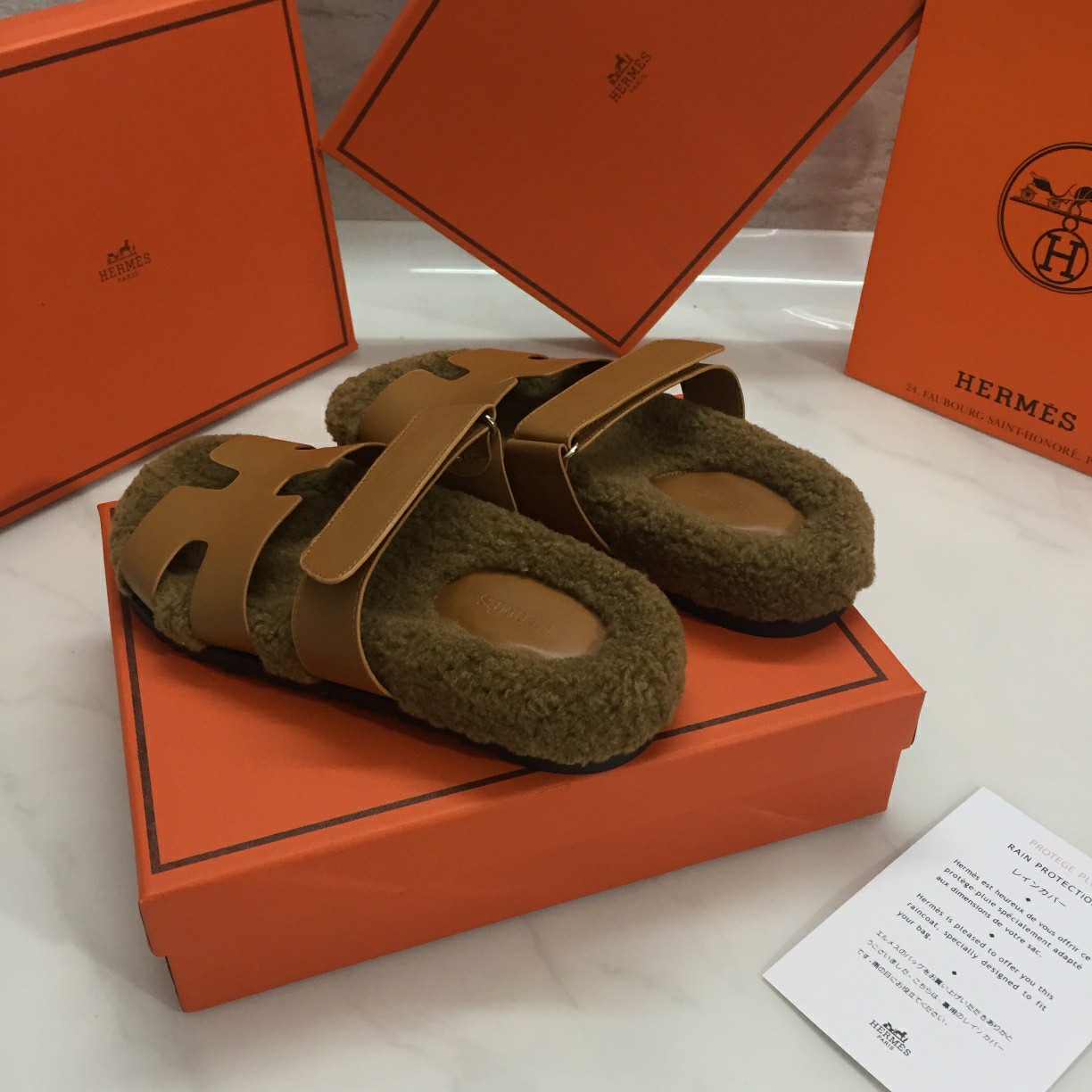 H style new winter wool slippers-Luxeon