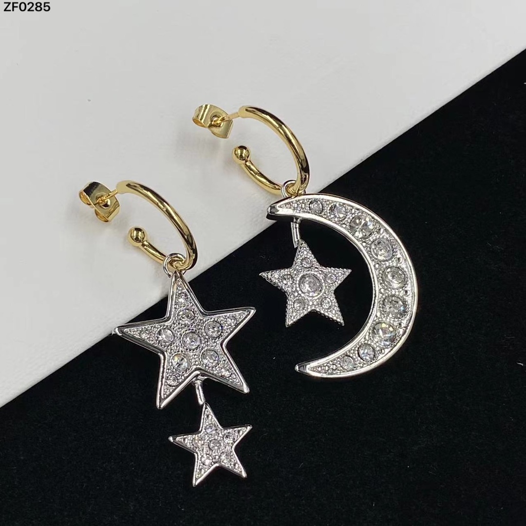 New C style Earrings-Luxeon