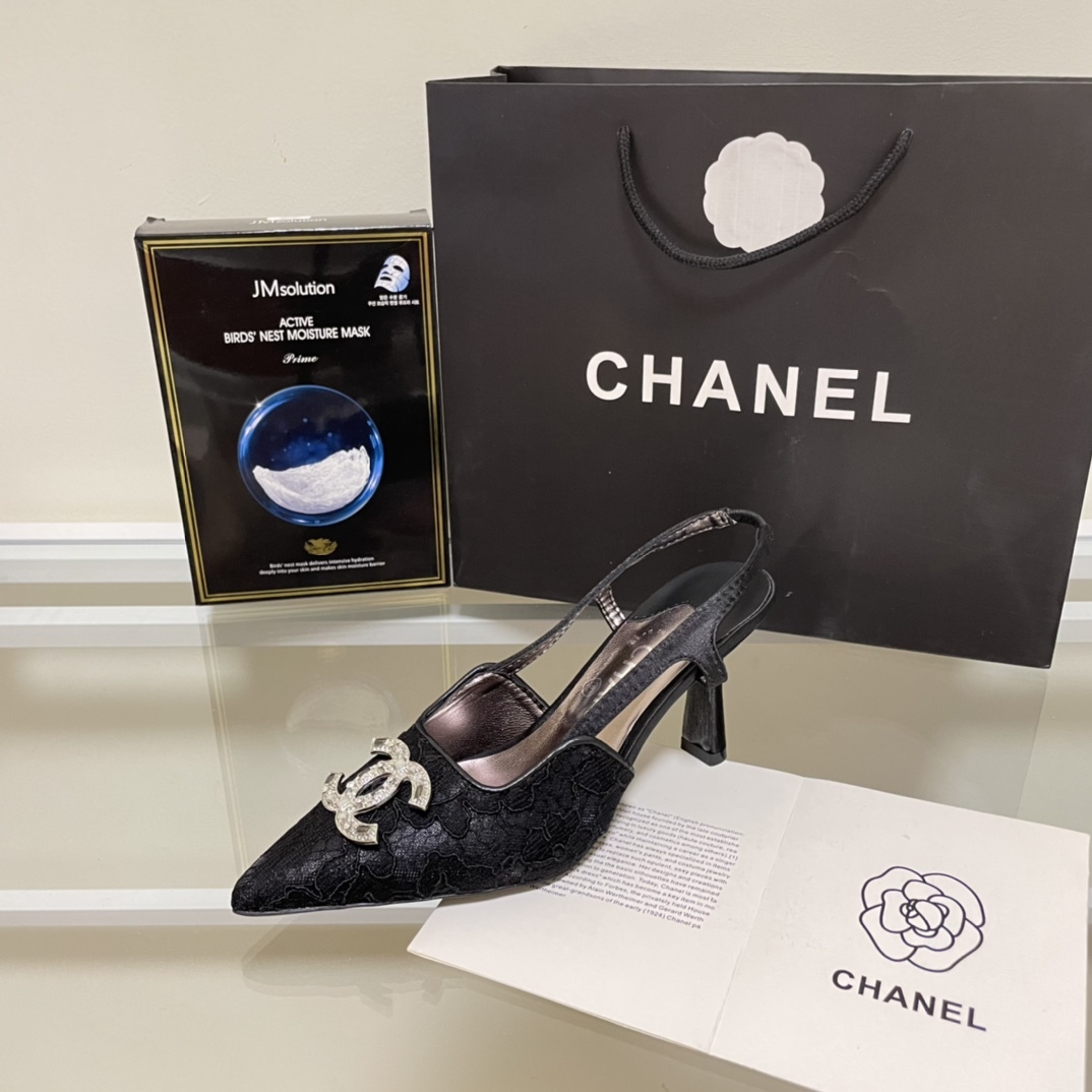 C style Vintage double-C sandals-Luxeon