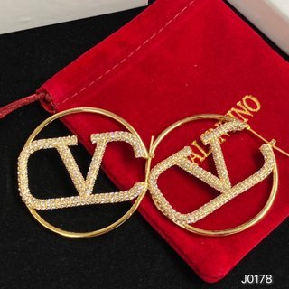 Valentino Classic Design Earrings-Luxeon