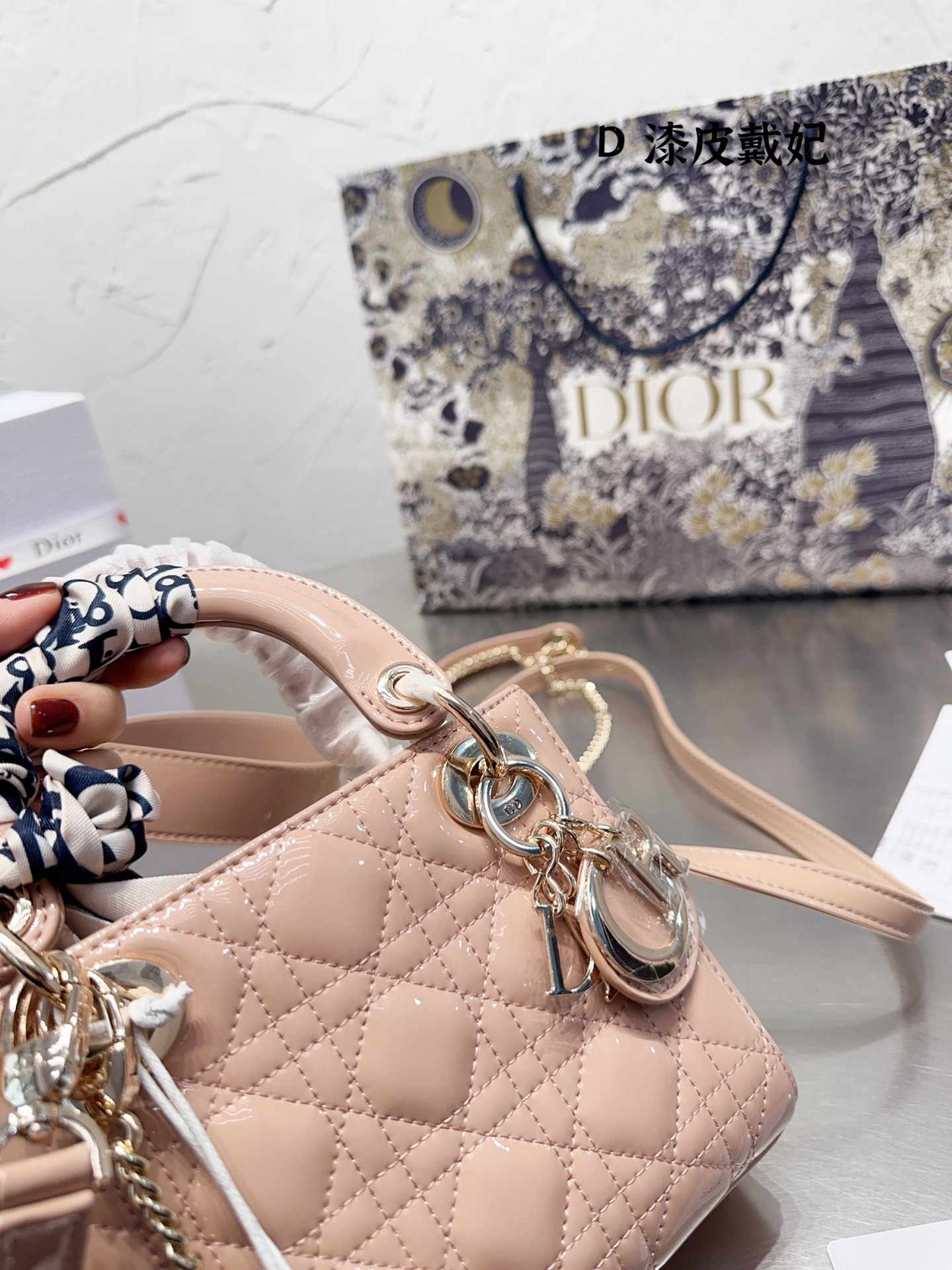 D style little star handbag-Luxeon