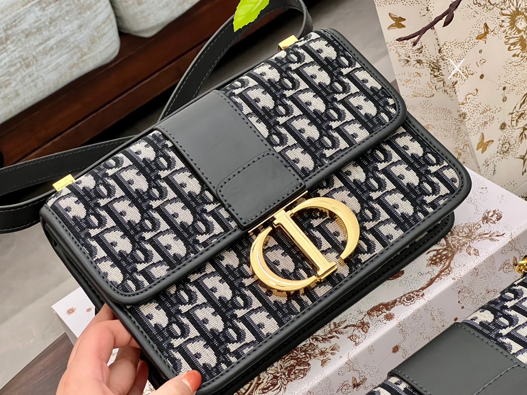 D style Montaigne 30 shoulder bags-Luxeon