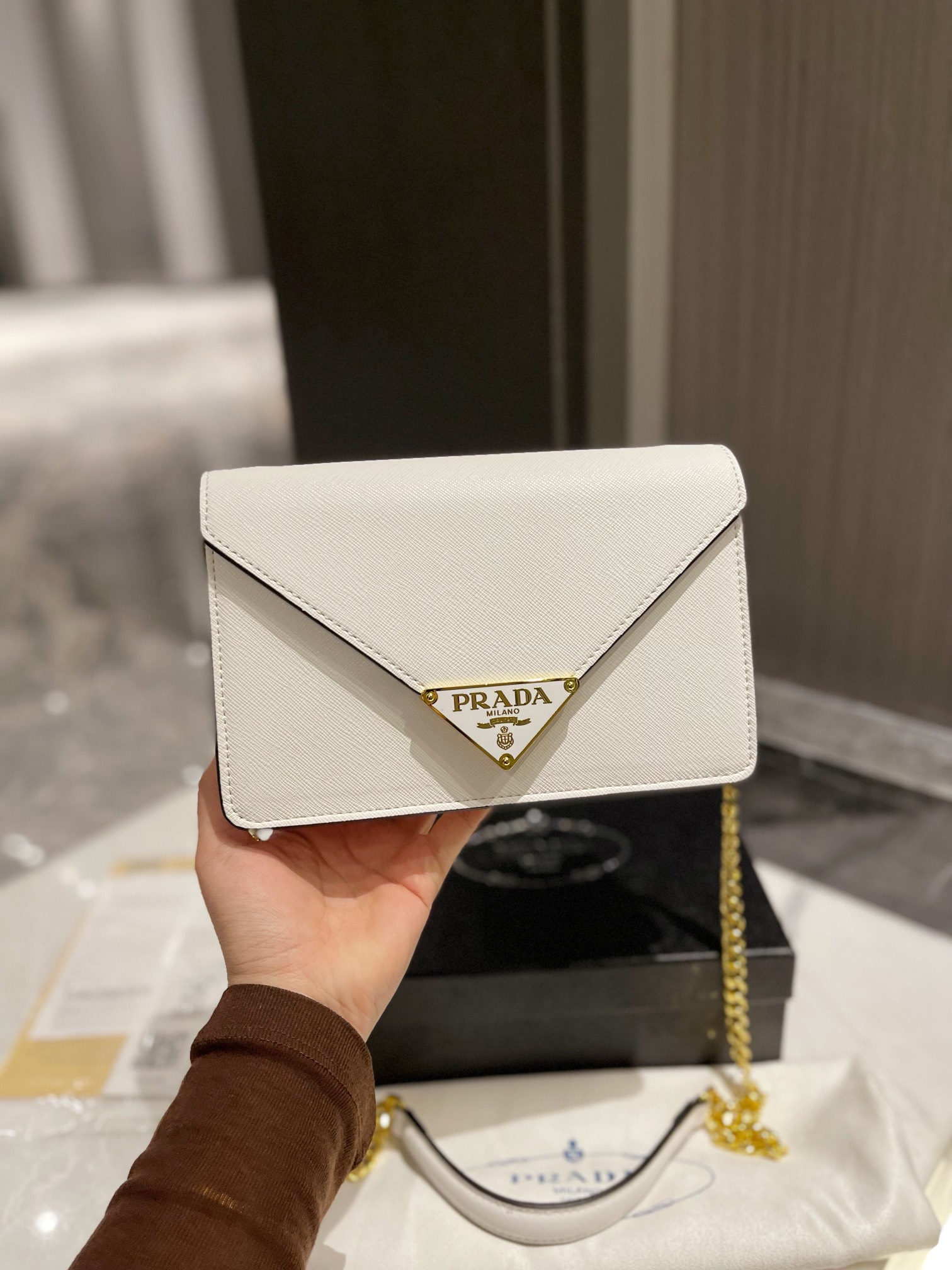 P style Shoulder Bags-Luxeon