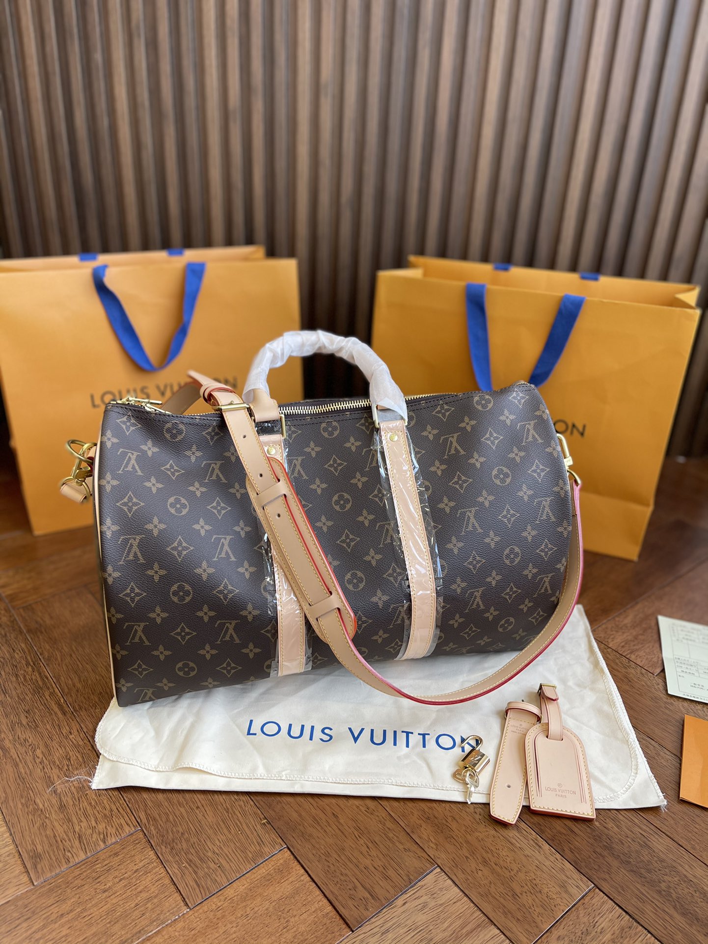 L style . Keepall Travel Bags-Luxeon