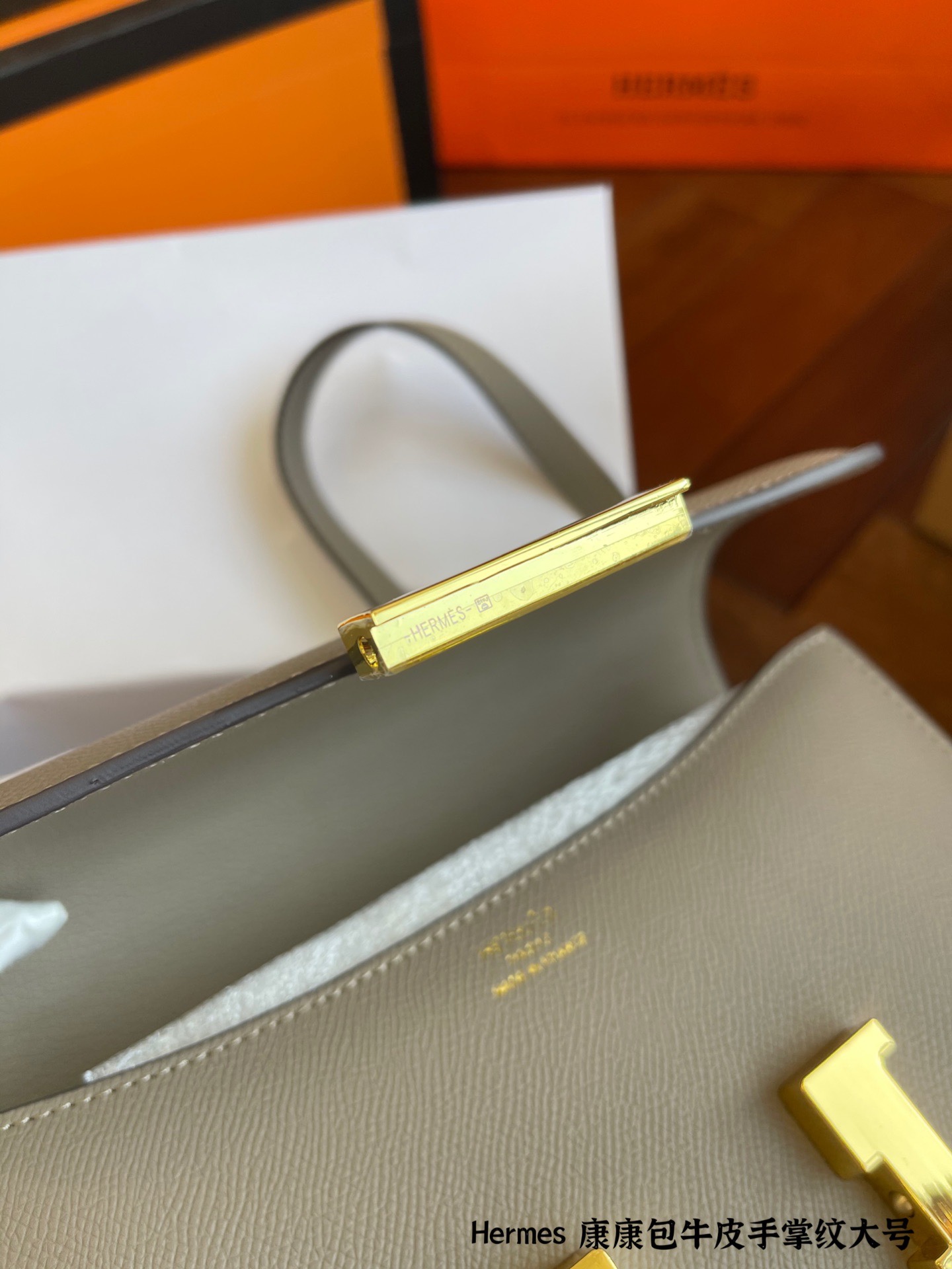 H style Handbags Square Shoulder Bags-Luxeon