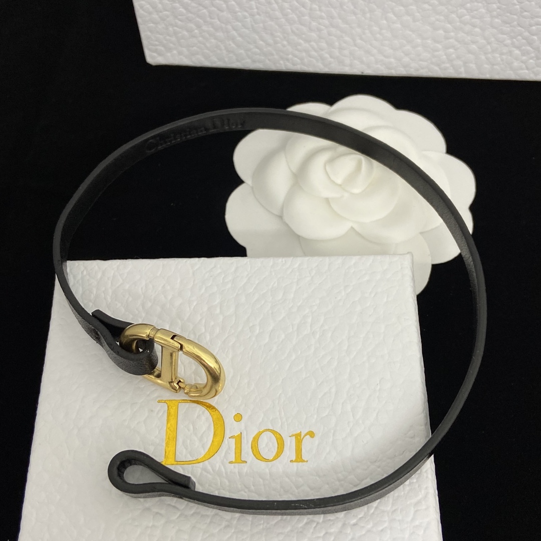 D style New Necklace Choker-Luxeon