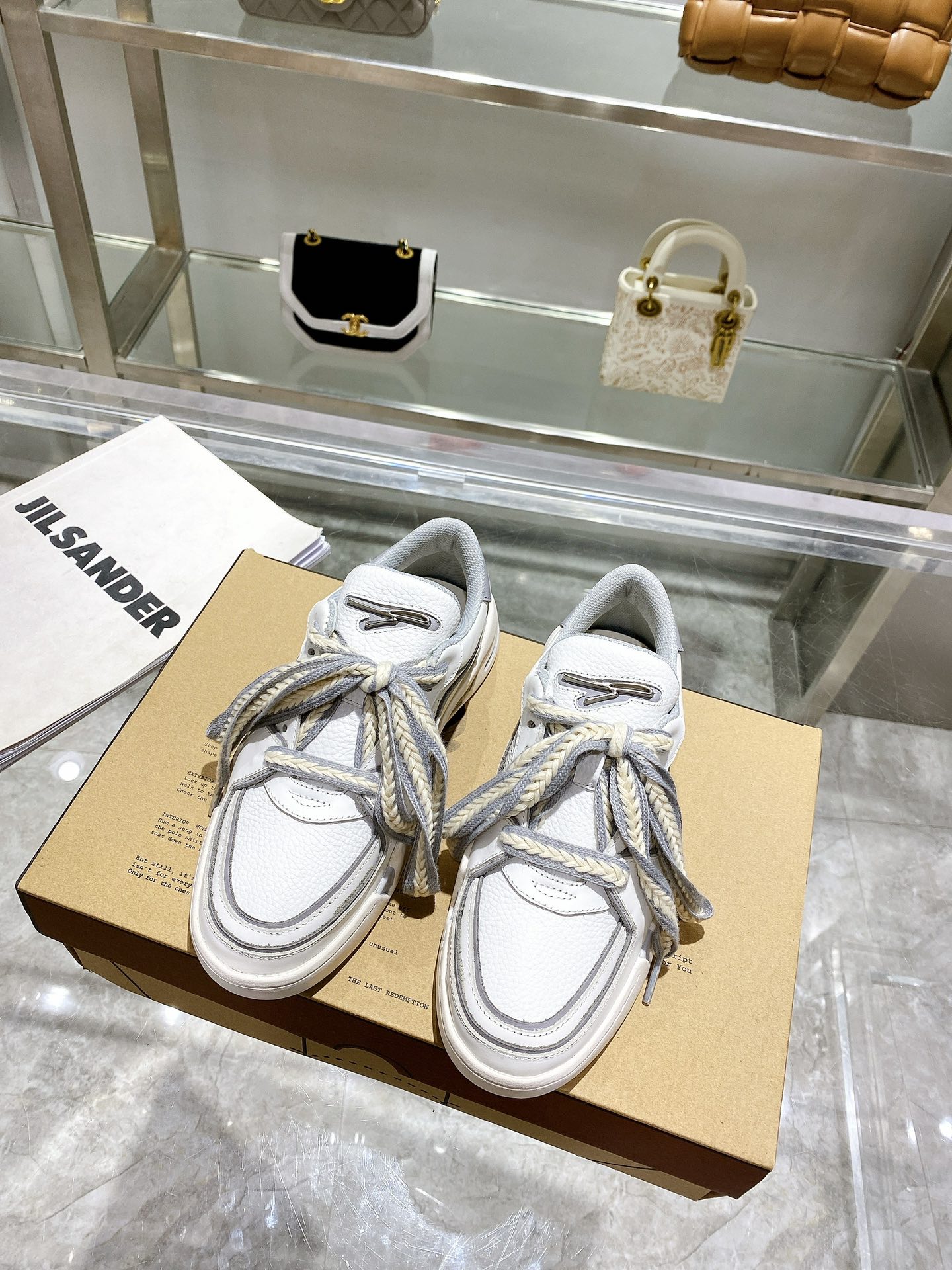 Redemption 2022 new sneakers casual shoes-Luxeon