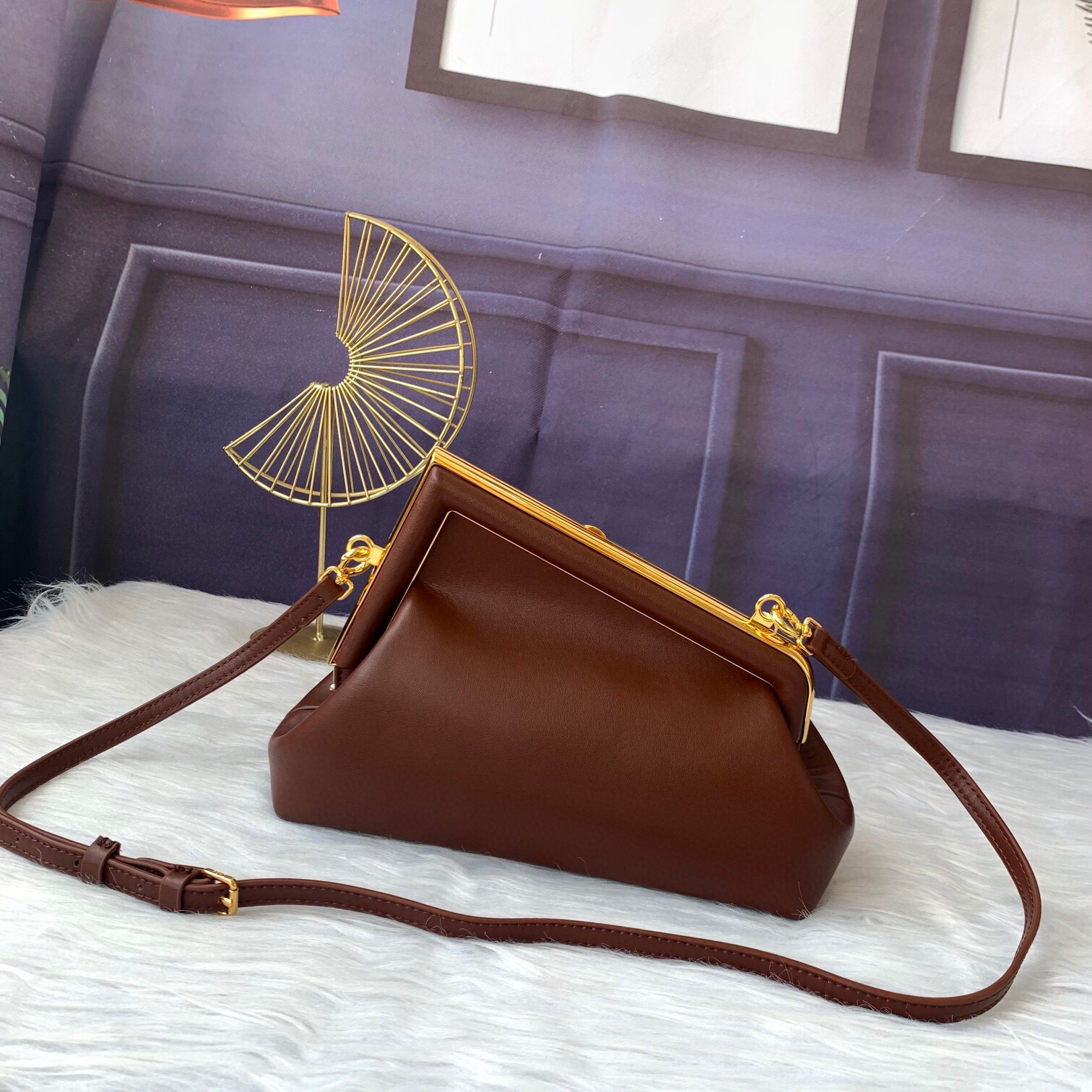 F style Cloud Crossbody Bag-Luxeon