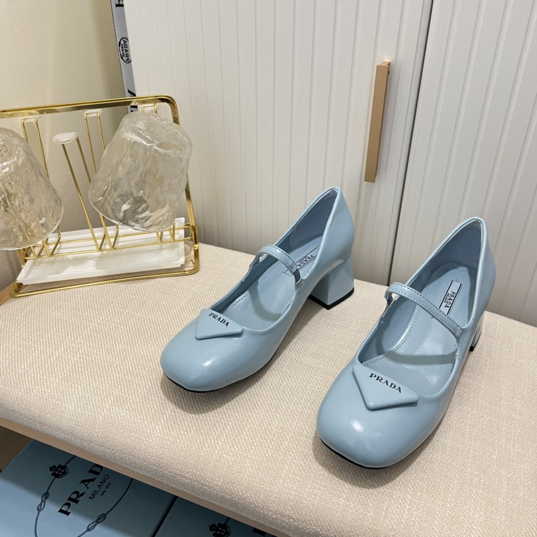 P style Women Square Low Heel Pump-Luxeon