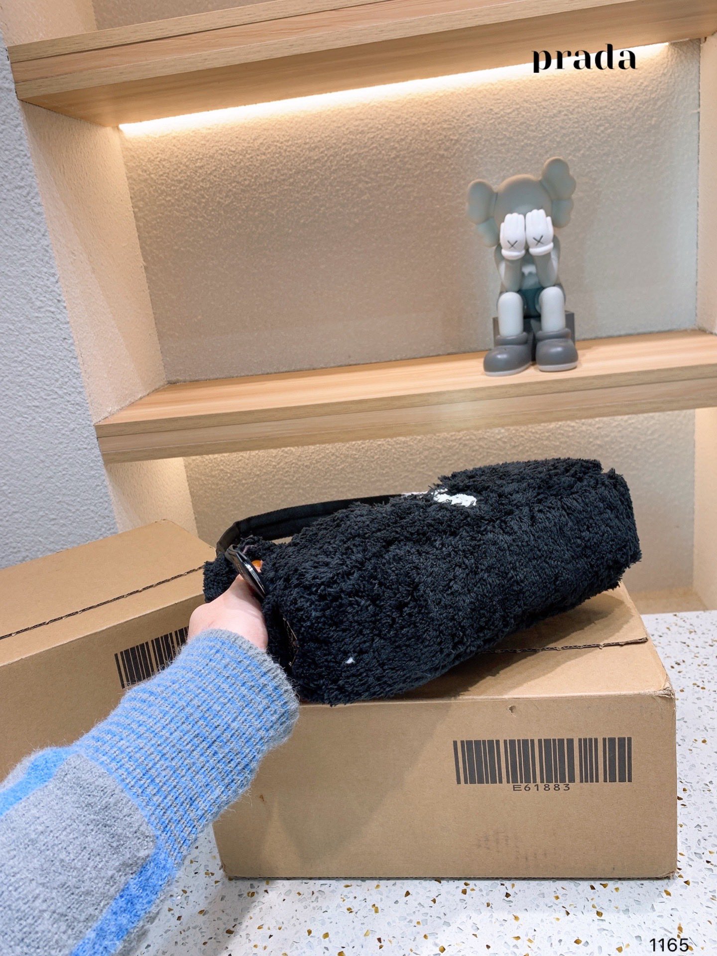 P style Hobo Handbags Underarm Bags Velvet-Luxeon