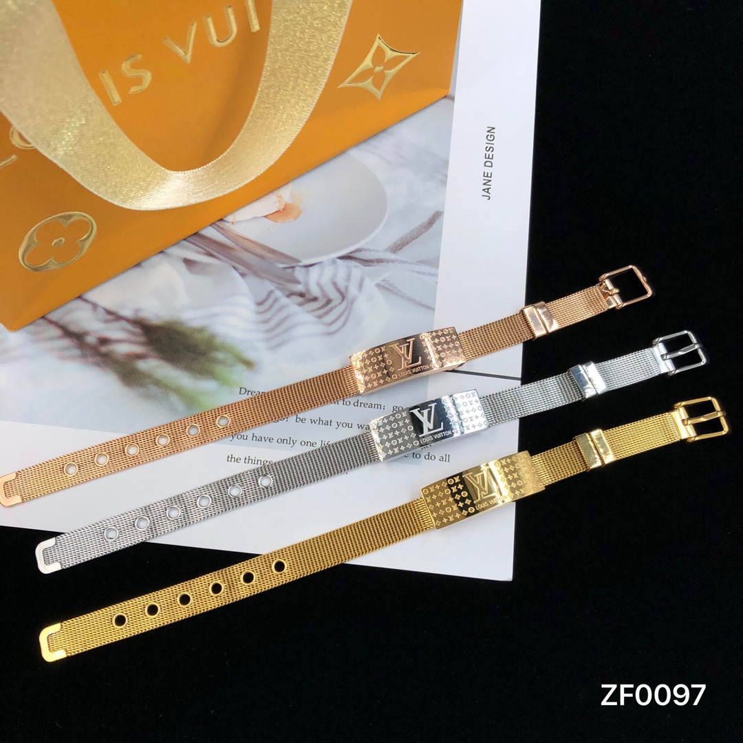 L style Fashion Bracelet-Luxeon