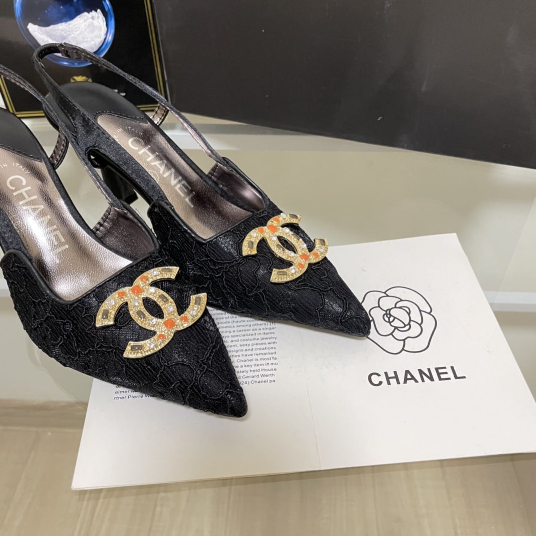 C style Vintage double-C sandals-Luxeon