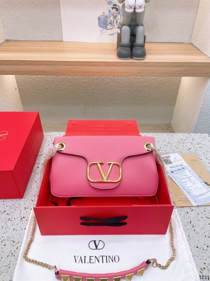 VALENTINO Rockstud Alcove handbags rivet-Luxeon