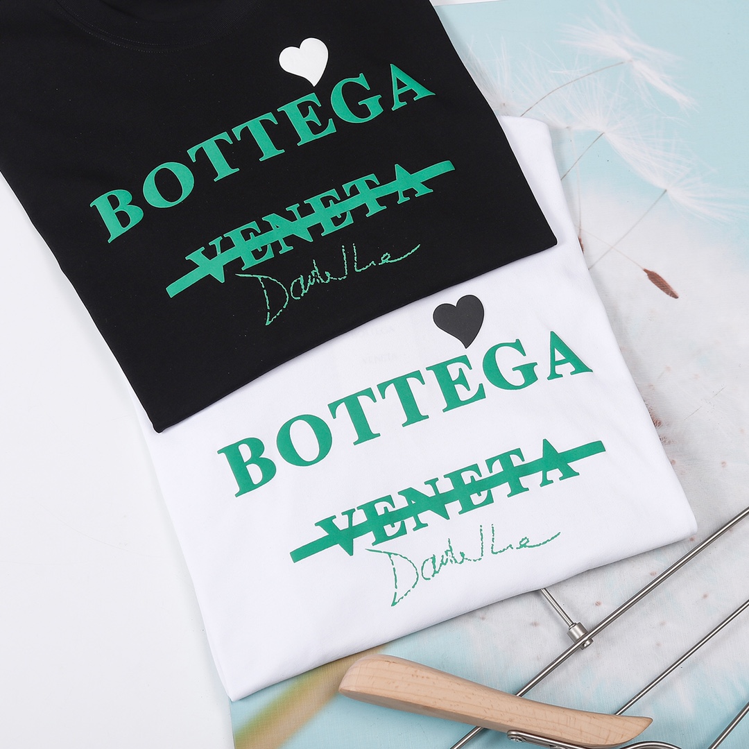 Bottega Veneta love heart printed washed short sleeve T-shirt-Luxeon