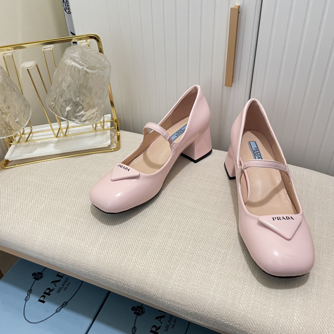 P style Women Square Low Heel Pump-Luxeon