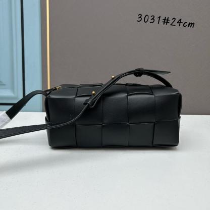 B style Armpit bag 24*10*10cm