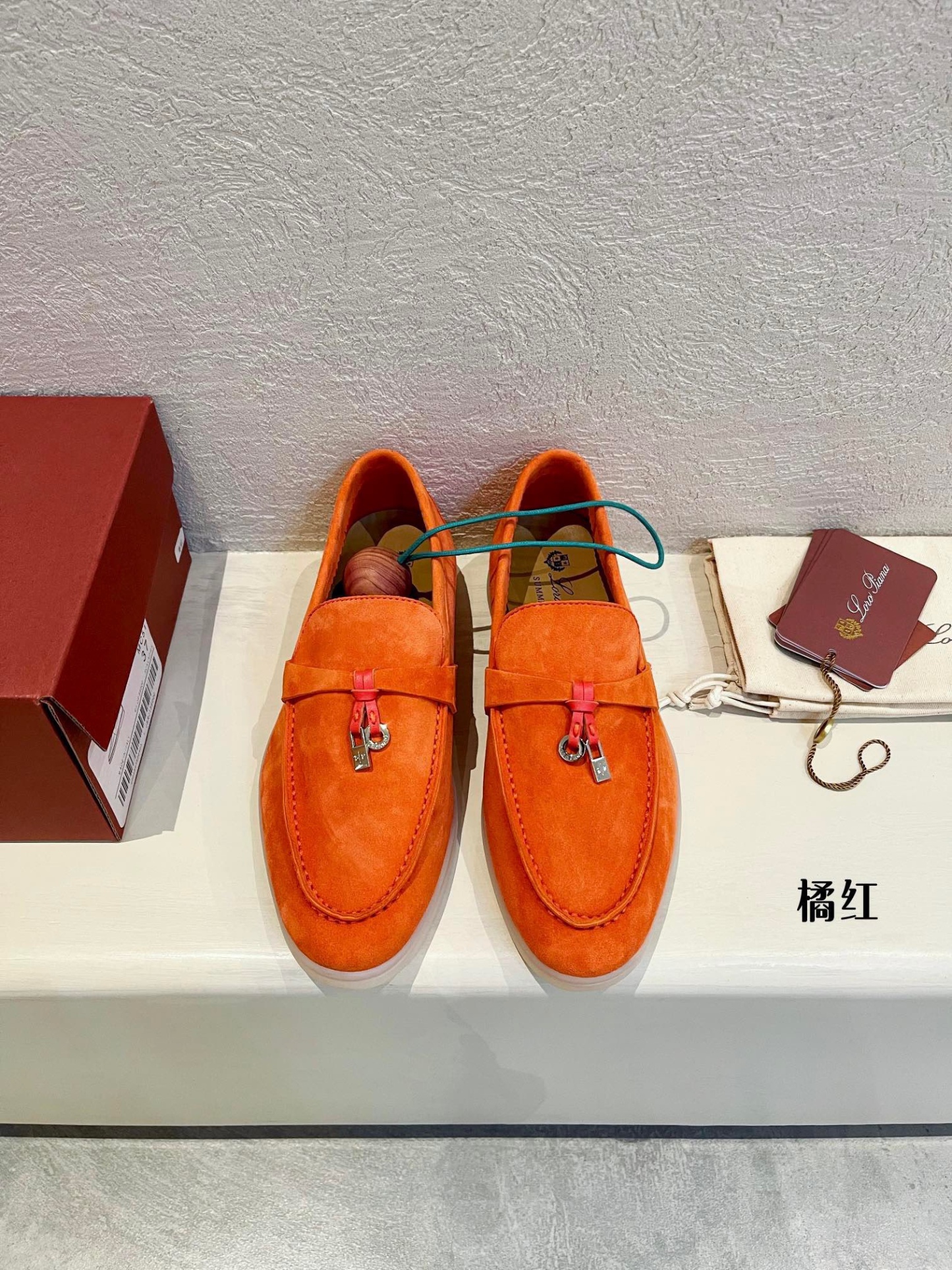 
Loafers shoes