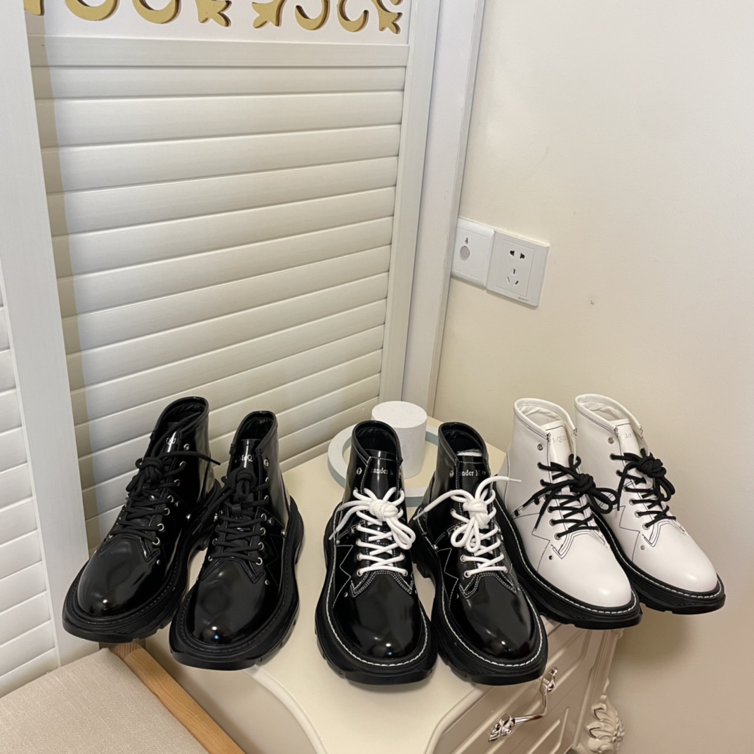 Alexander McQueen British style women rider short boots-Luxeon