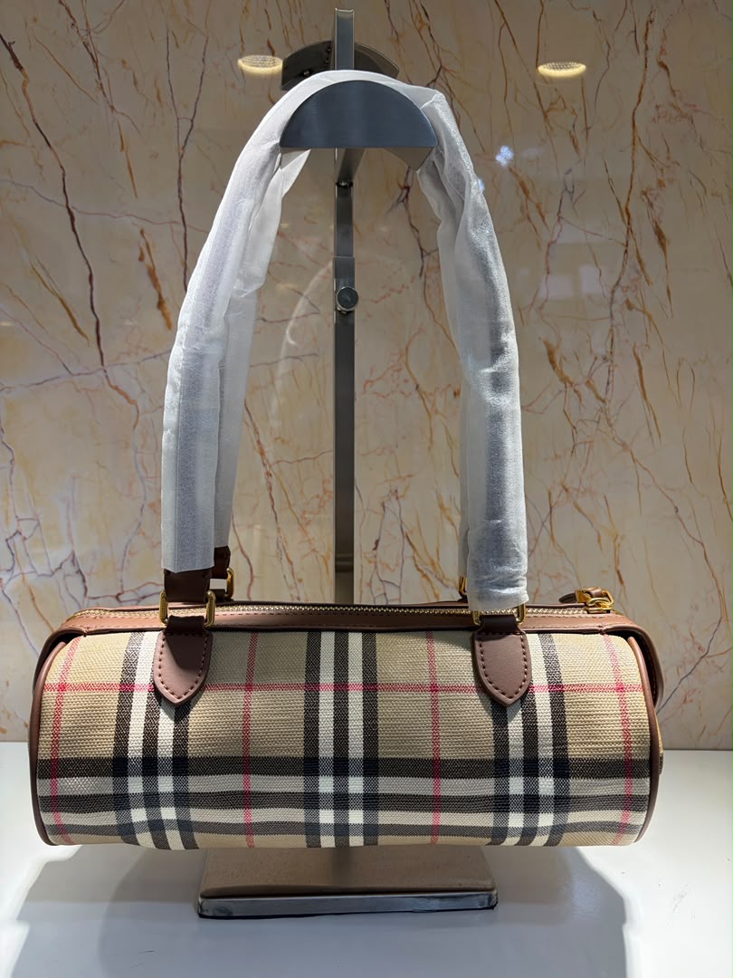 handbag 26*11*11cm