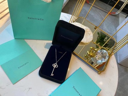 Tiffany Key Necklace Full Diamonds-Luxeon