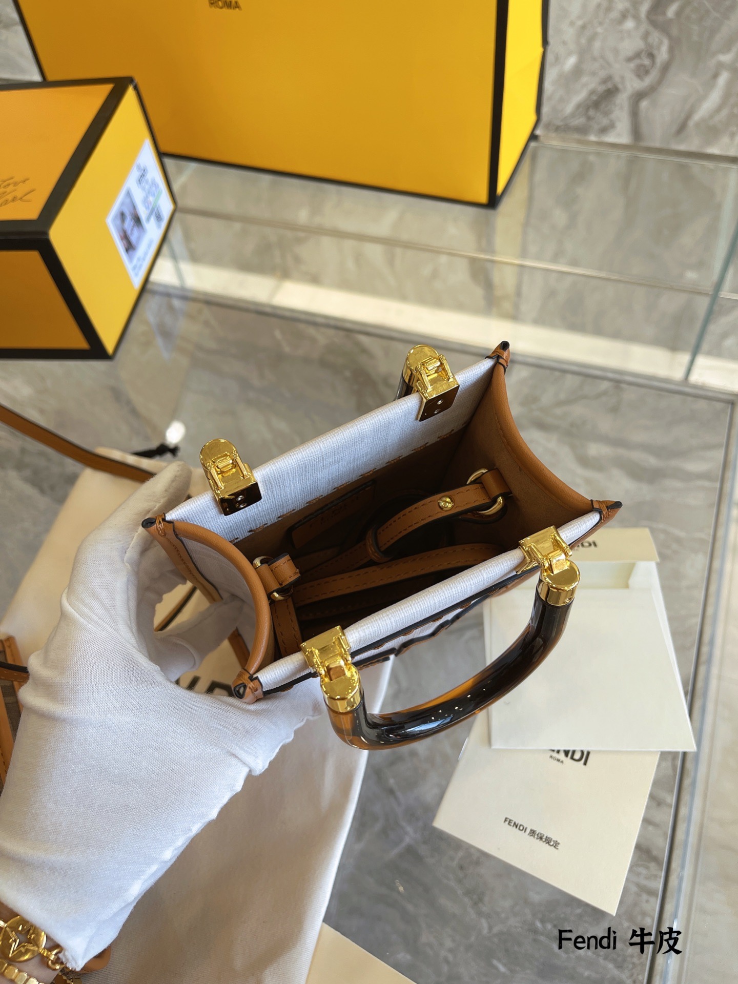 F style sunshine handbag-Luxeon