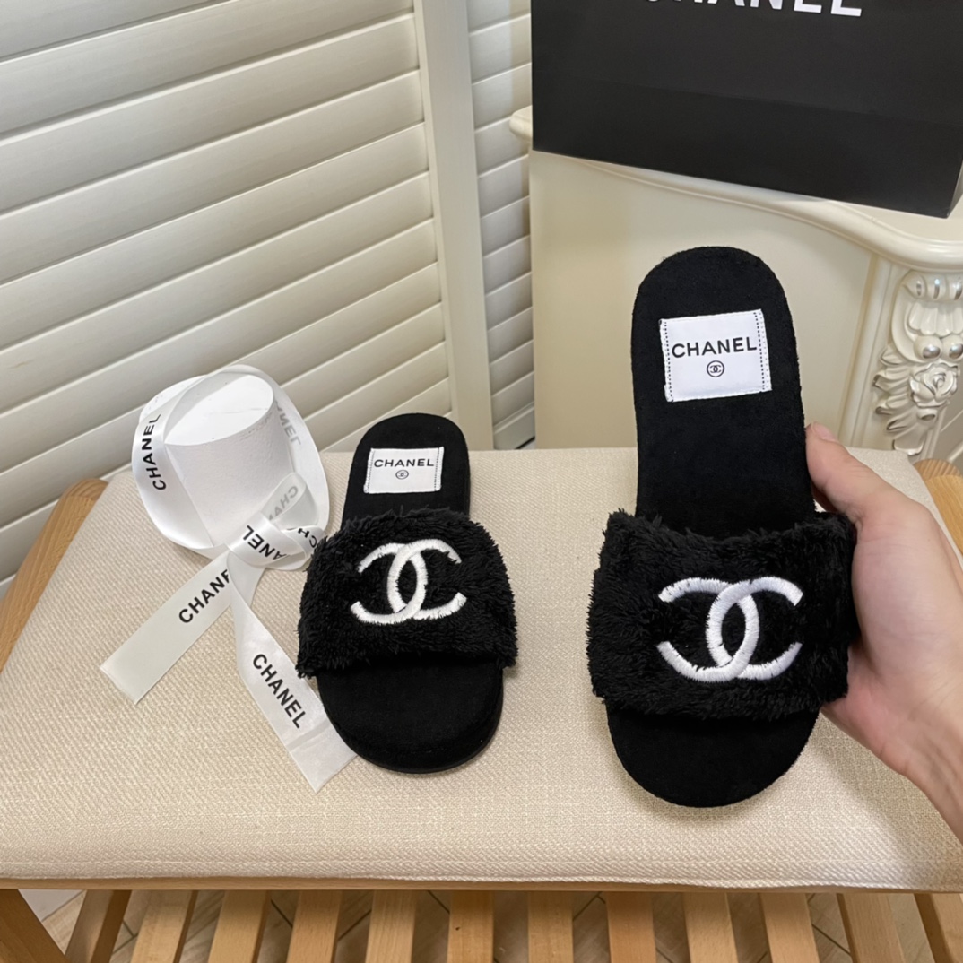 C style double-C winter wool slippers-Luxeon