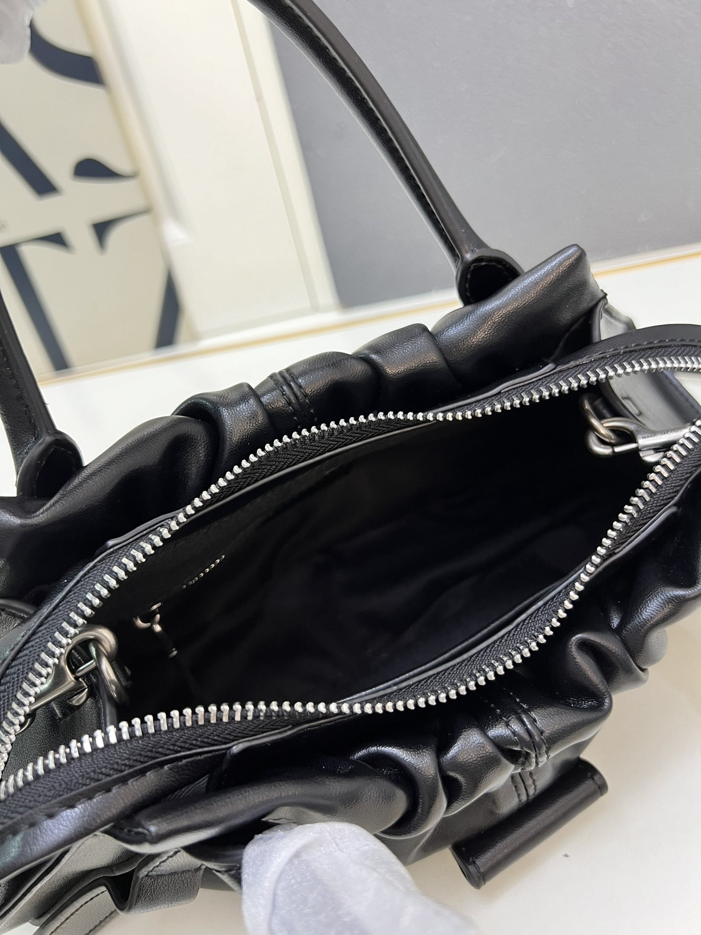 Cloud Handbag 31*8*14.5cm