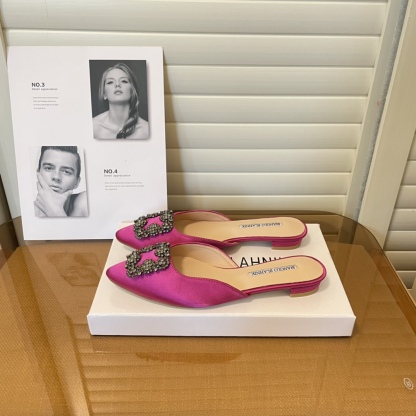 Manolo Blahnik pointed toe flat slippers-Luxeon