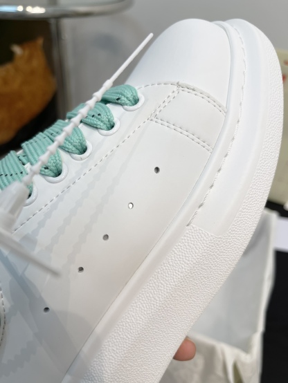 Alexander Mc QUEEN  women sneakers casual shoes-Luxeon