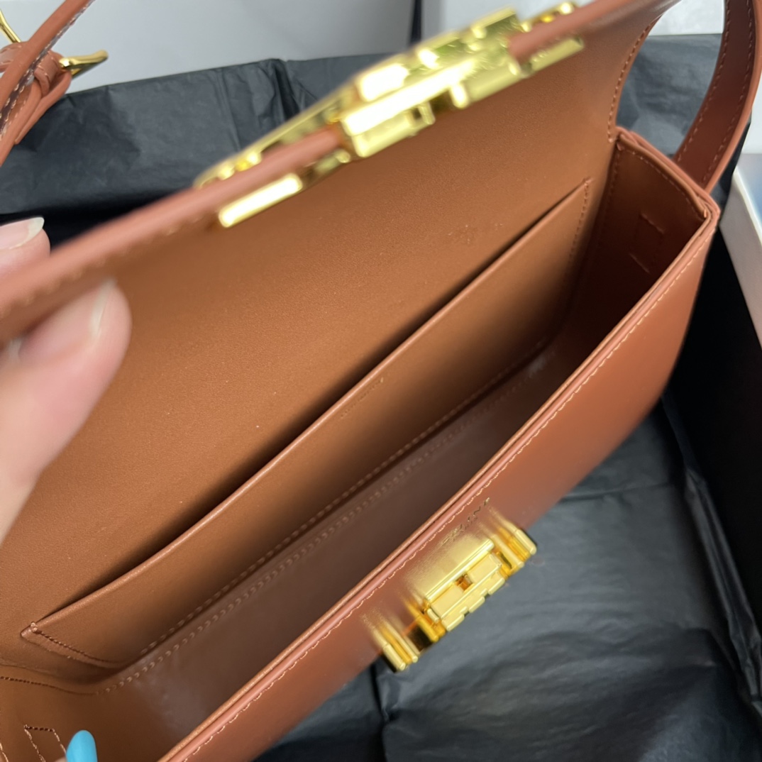 C style Genuing Leather Bags-Luxeon