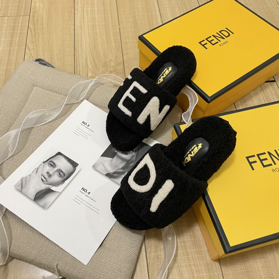 F style new women winter plush slippers-Luxeon