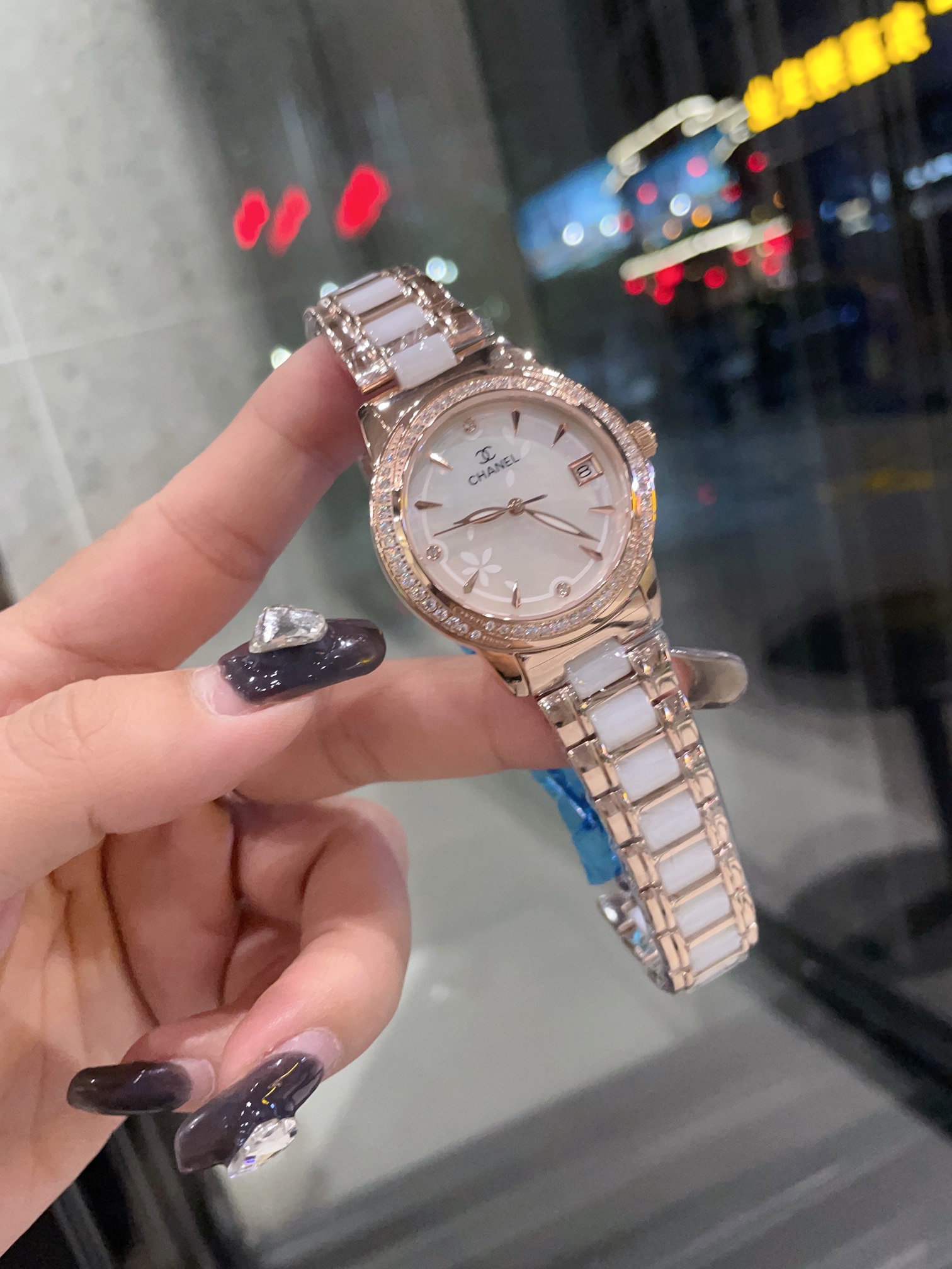 C style Delicate Women Watch Ceramic Strap Quartz Movement-Luxeon
