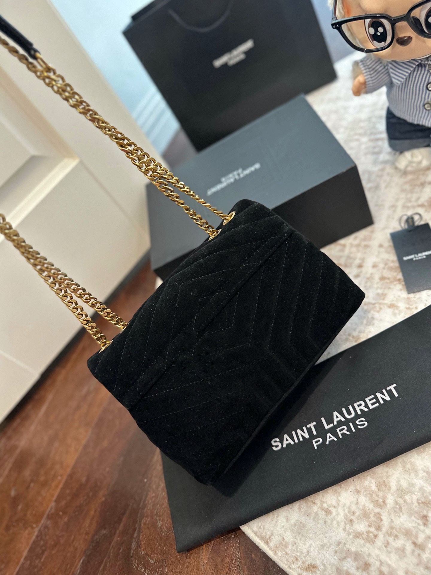 Suede cloud bag 25*16cm