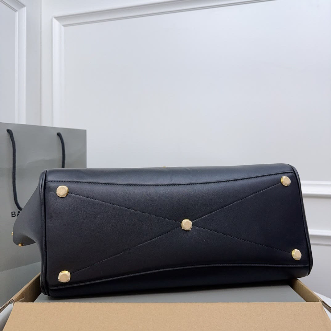 handbag 36.5*14.6*28cm