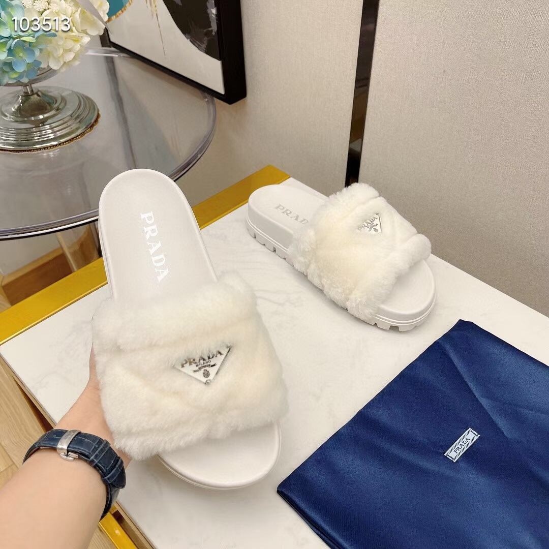 P style winter new women slippers-Luxeon