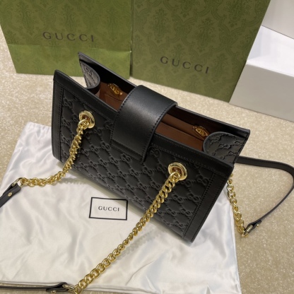 G style Flap single shoulder portable chain bag-Luxeon