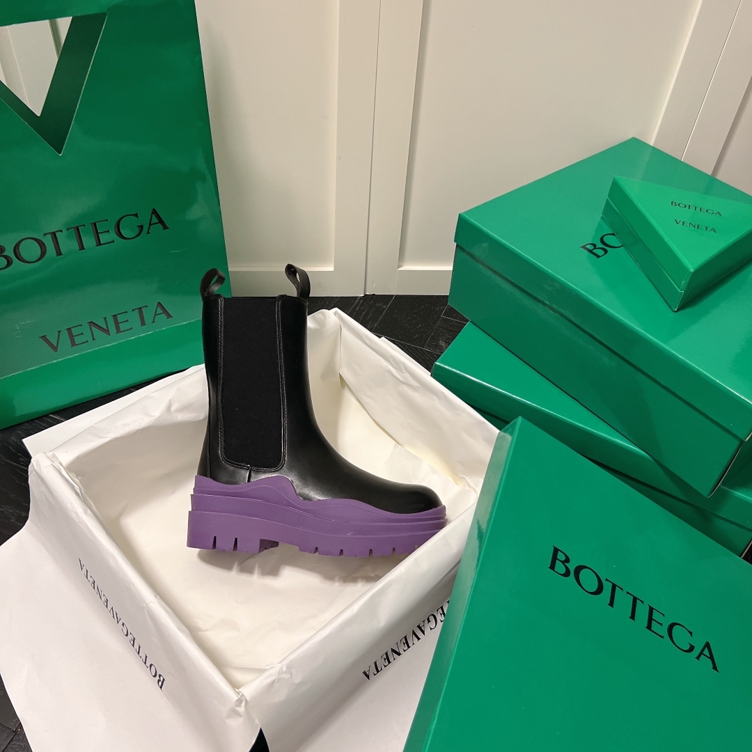 Bottega Venet mid-calf heeled boots-Luxeon