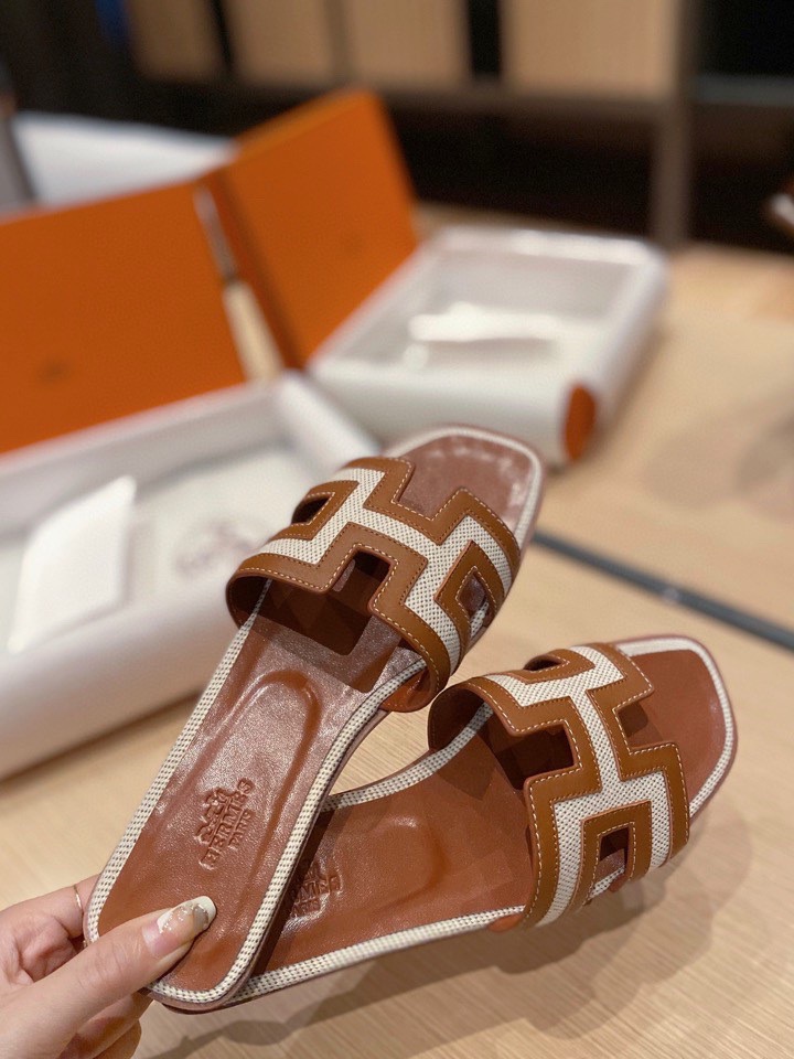 L style SLIPPERS-Luxeon