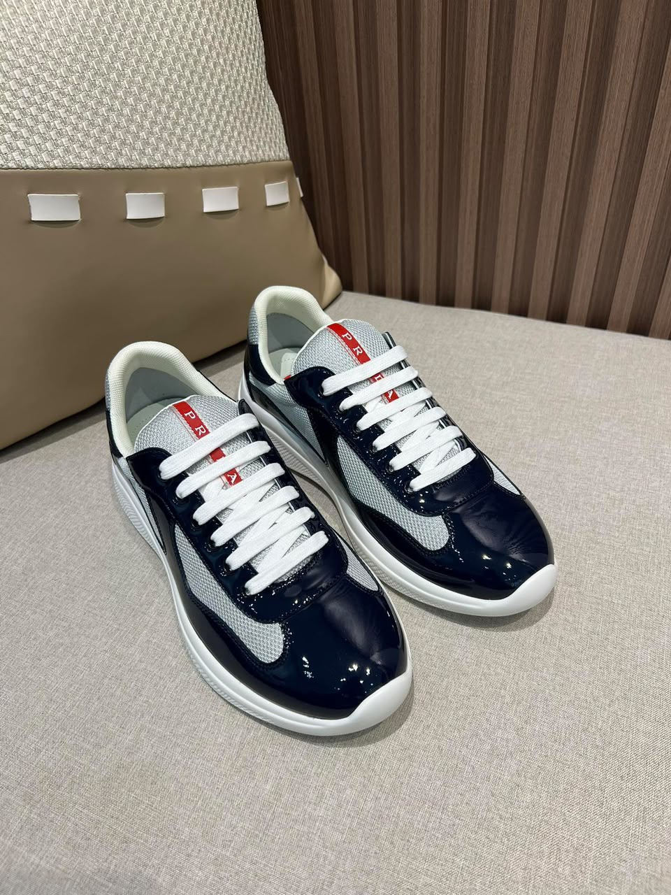 Mesh casual athletic shoes 39-45