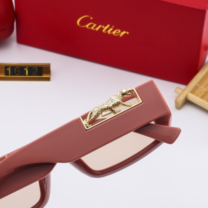 Cartier Women Fashion Glasses-Luxeon