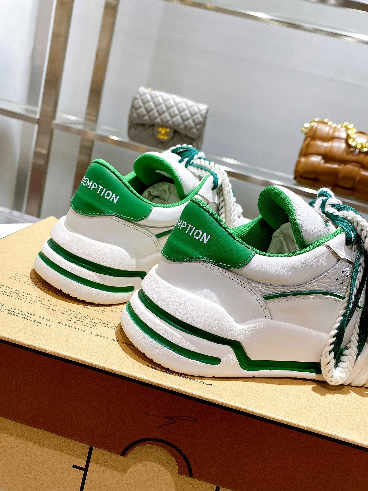 Redemption 2022 new sneakers casual shoes-Luxeon