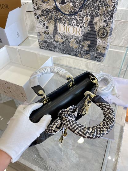 D style Lady D-joy Handbags-Luxeon