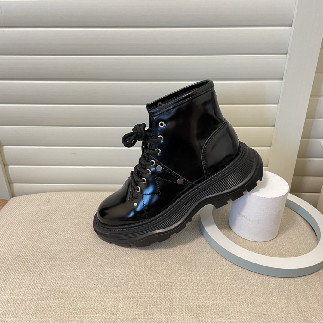 Alexander McQueen British style women rider short boots-Luxeon